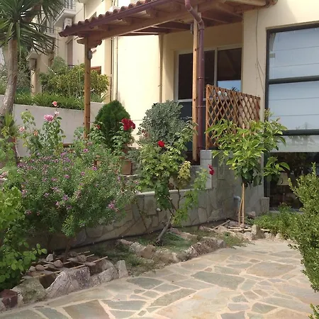 Morfeas Hotel *