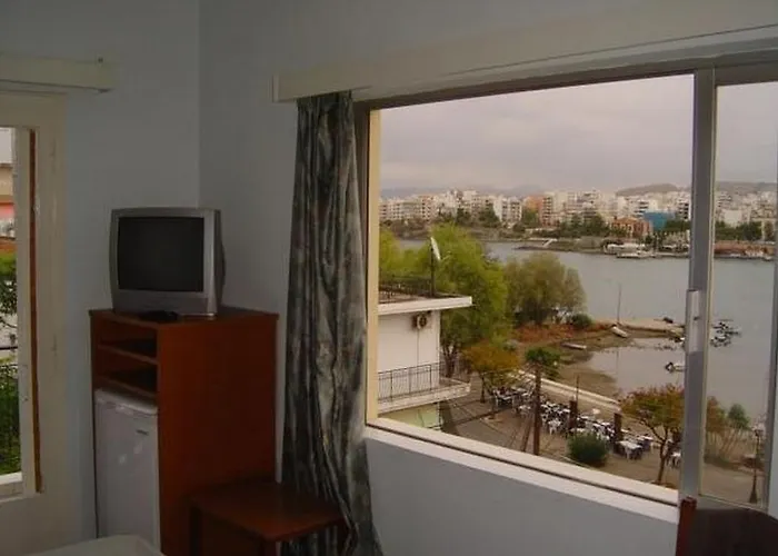 Morfeas Hotel Chalkís